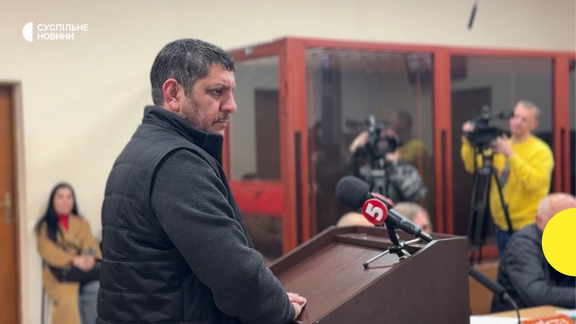 Свідок у справі детектива НАБУ Магамедрасулова отримав підозру, бо брехав під присягою: п’ять експертиз спростовують його покази