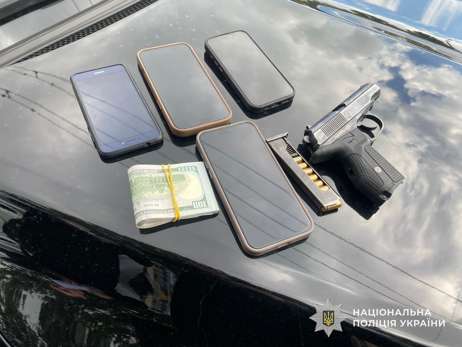 Вещественные доказательства. Фото от полиции