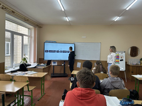 B-PRO: український виробник освітнього обладнання розширює виробництво і постачає інтерактивні панелі для шкіл по всій Україні 8