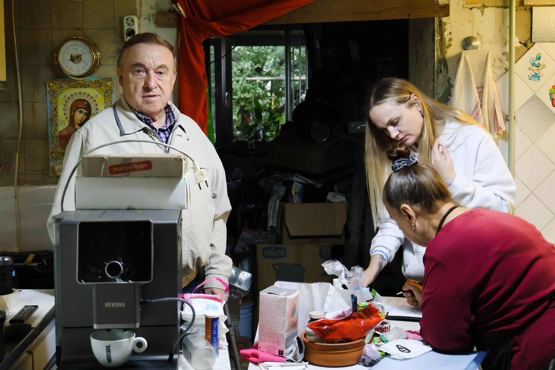 Це жах! Деякі квартири в Одесі ще мокрі після зливи 30 вересня: власникам видали осушувачі 6