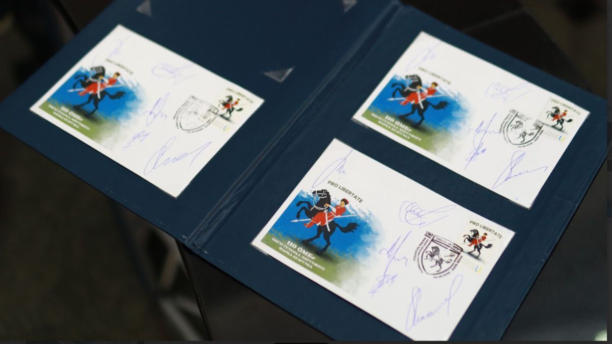 Укрпочта выпустила марку в честь 110 ОМБр, купить ее смогут не все