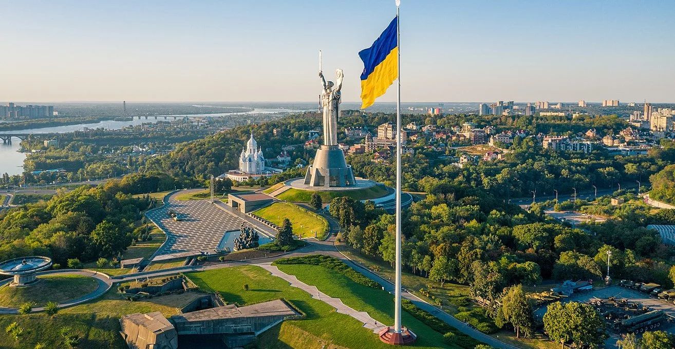 Київ звільнили у ході масштабної операції Яке сьогодні, 6 листопада, свято: День визволення Києва та саксофона 2