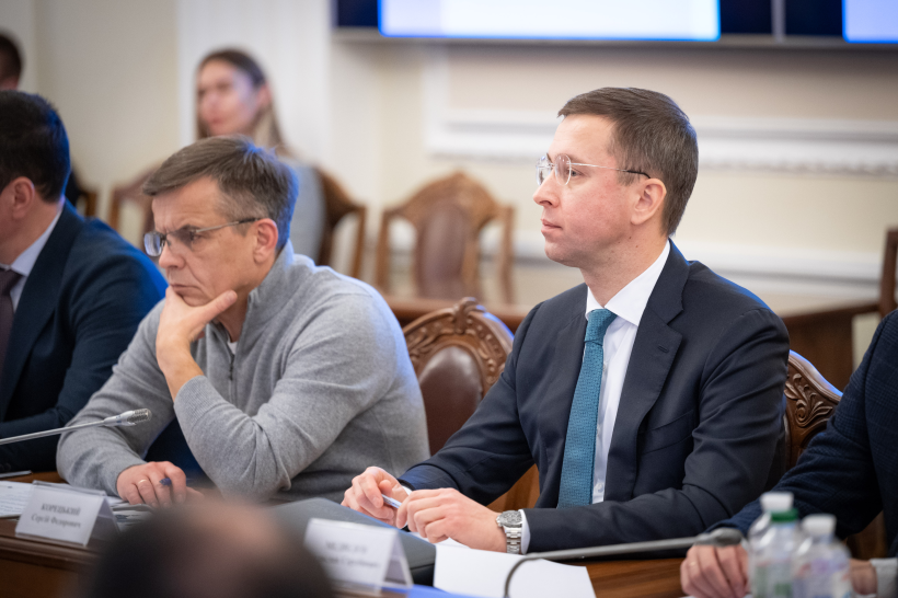 Антикризовий штаб, Фото: Кабмін Антикризовий штаб, Фото: Кабмін