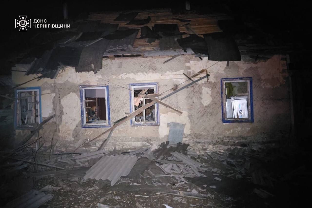 Росія атакувала Чернігівщину дронами й авіабомбами: є поранені 5