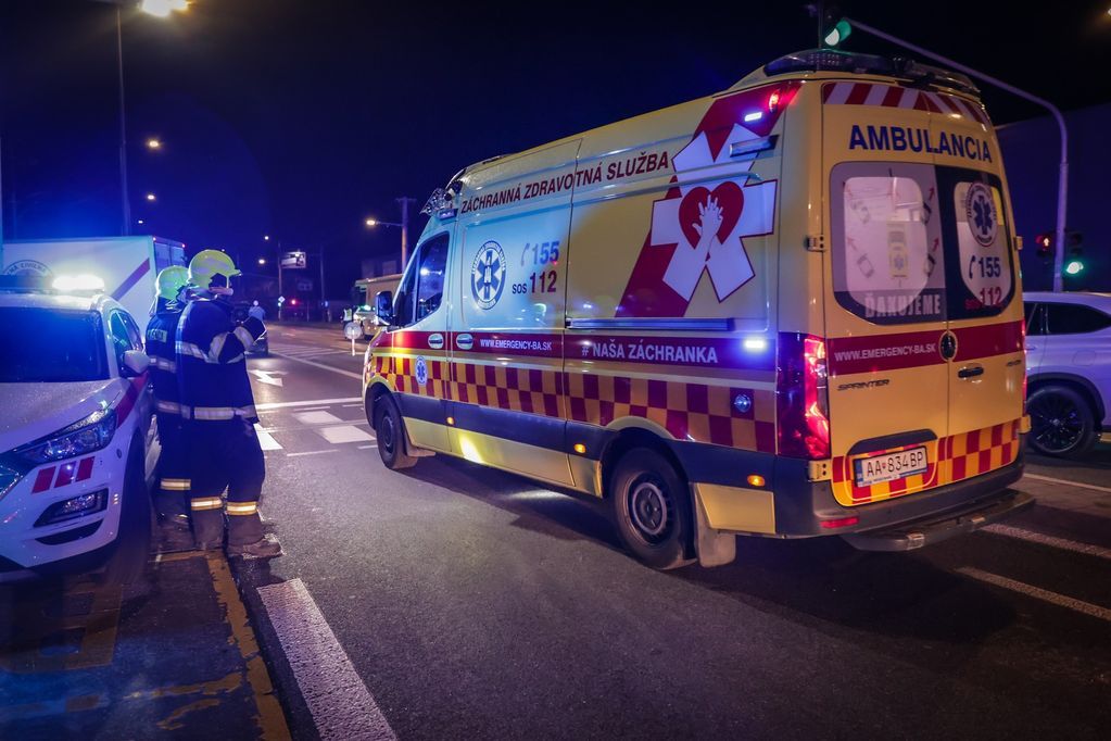 Вторая авария за месяц: два поезда со студентами столкнулись на полной скорости в Словакии, десятки пострадавших 5