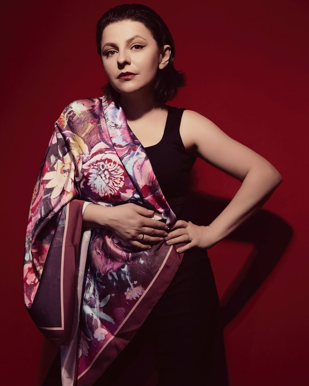 Оксана Муха намагається нести українську культуру біженцям, але поки без великого успіху