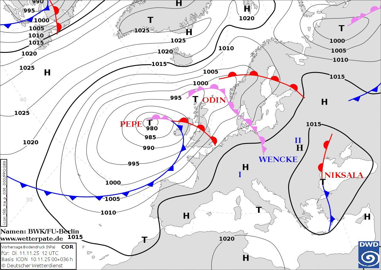 Циклон влияет на погоду в Украине.