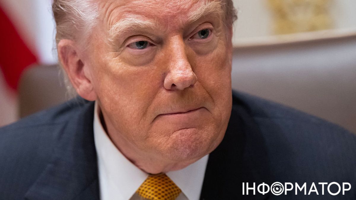 Трамп "знав про дівчат": у США оприлюднили нові листи Епштейна, скандал набирає обертів