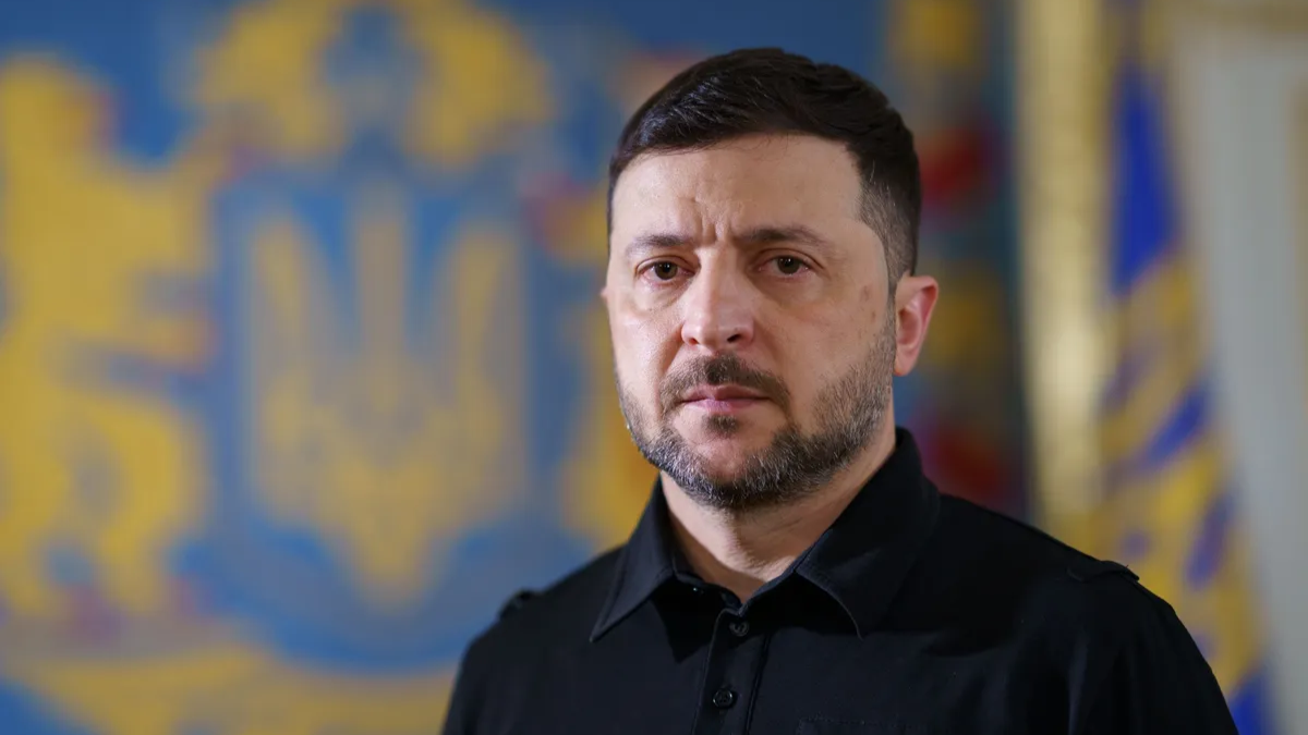 Президент Украины Владимир Зеленский во время интервью Bloomberg Television в Киеве 12 ноября