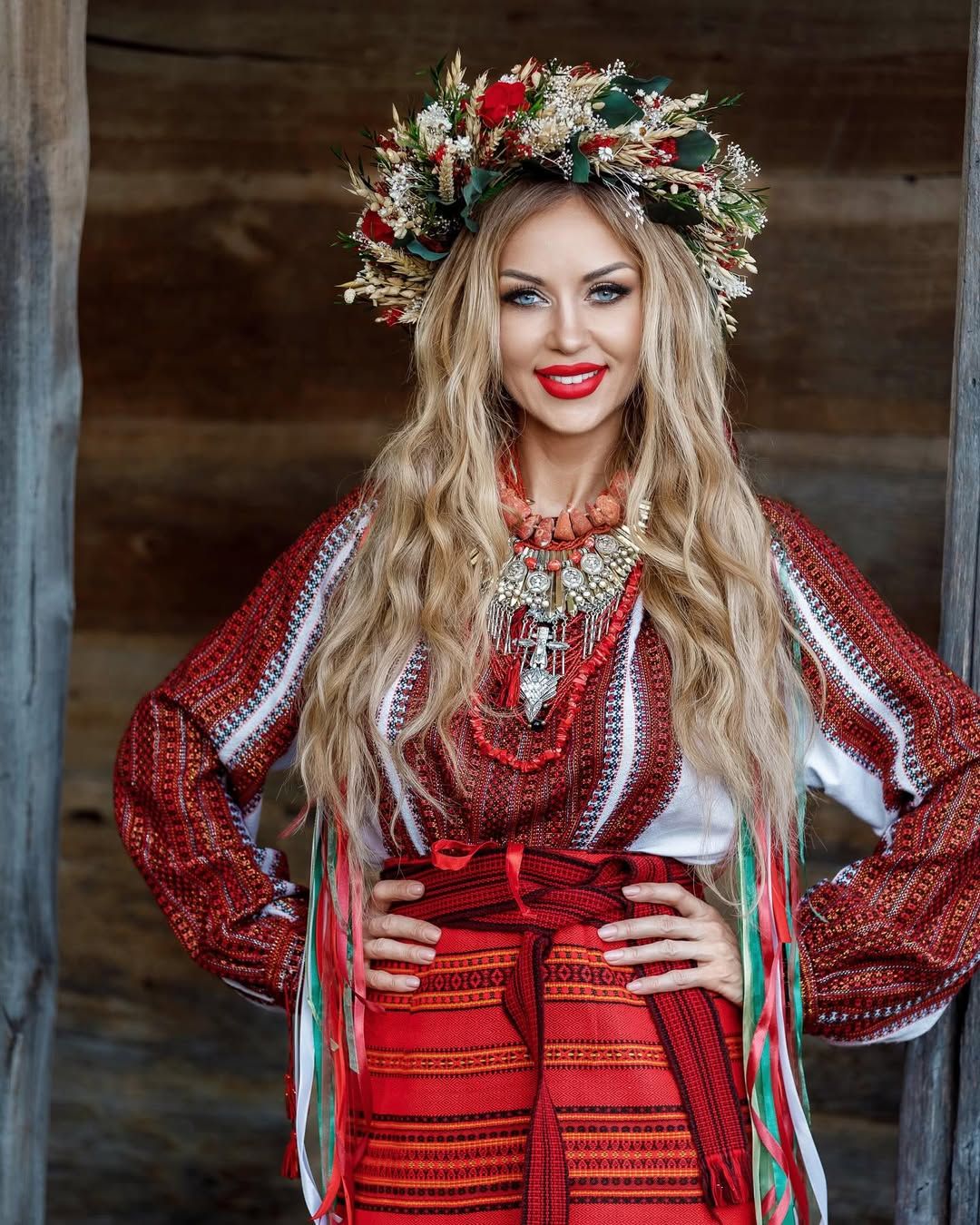 Валевская использовала разные инструменты, чтобы спасти брак