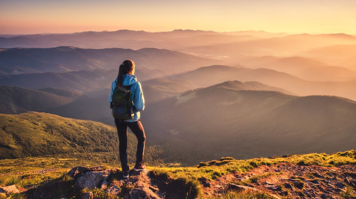 Туризм сприяє покращенню фізичного та психічного здоров'я Яке сьогодні, 17 листопада, свято: День студента, передчасно народженої дитини та екскурсії 5