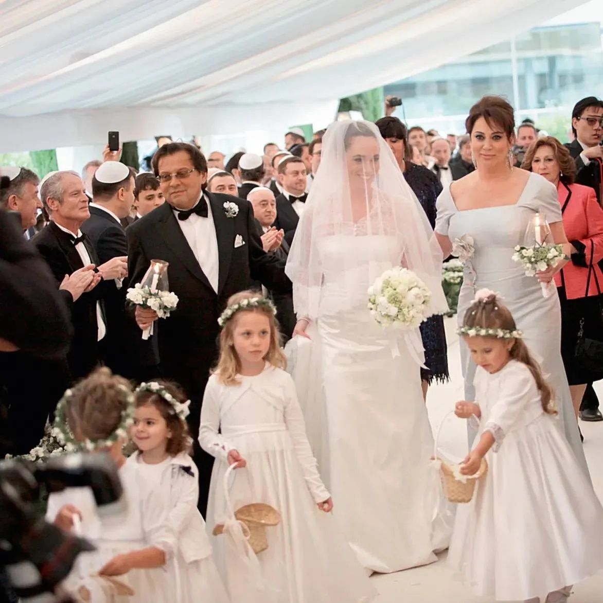 Помпезне весілля топ-корупціонера України в Ізраїлі