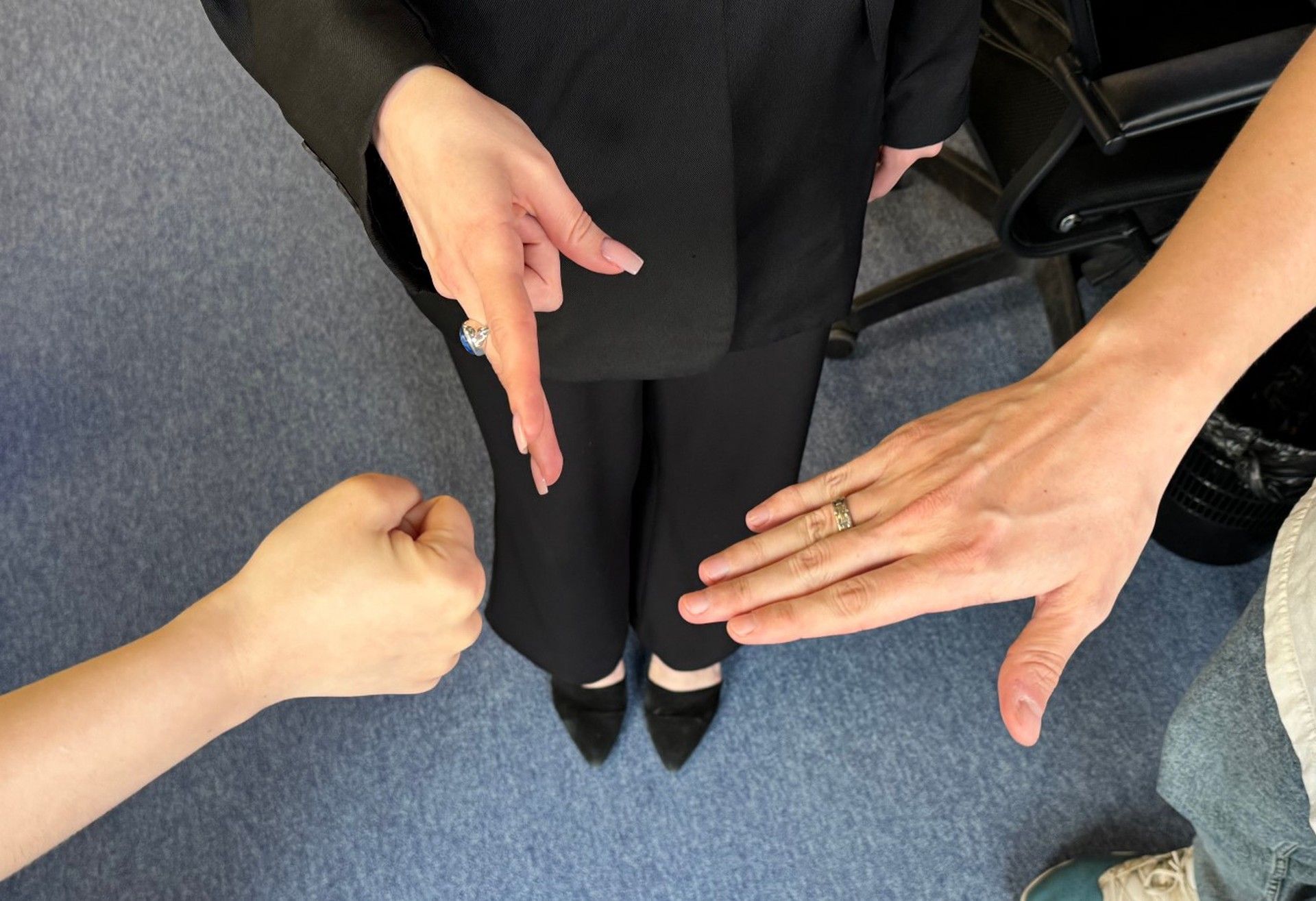 Власна стратегія найбільш дієва Власна стратегія найбільш дієва