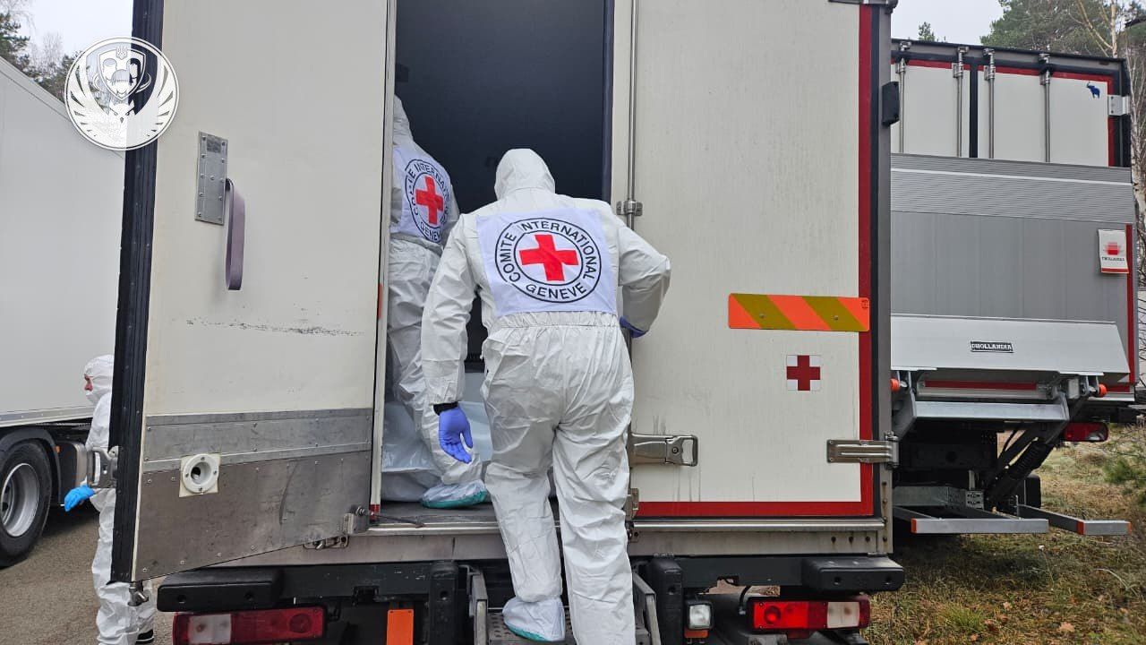 В Україну повернули тіла 1000 загиблих захисників 1