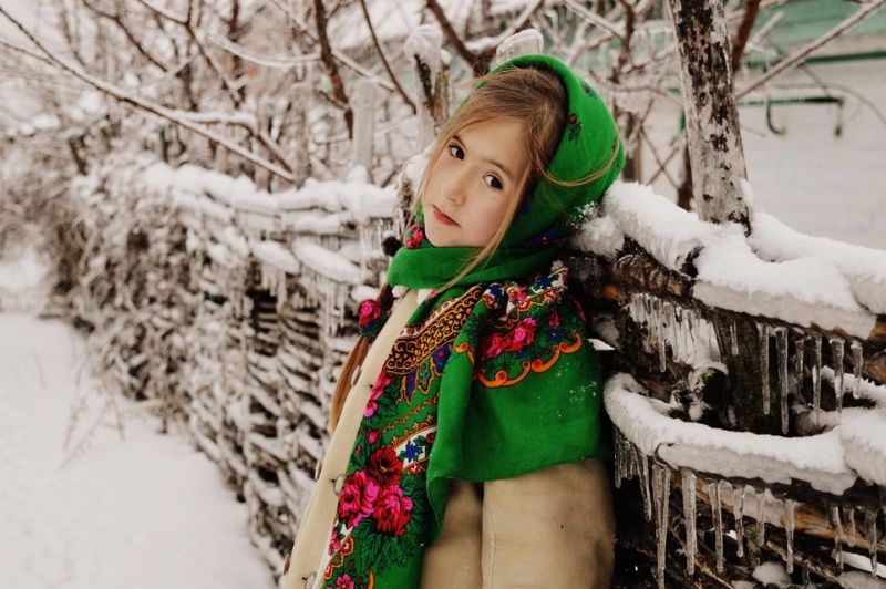 В Украине существует множество видов связывания платков