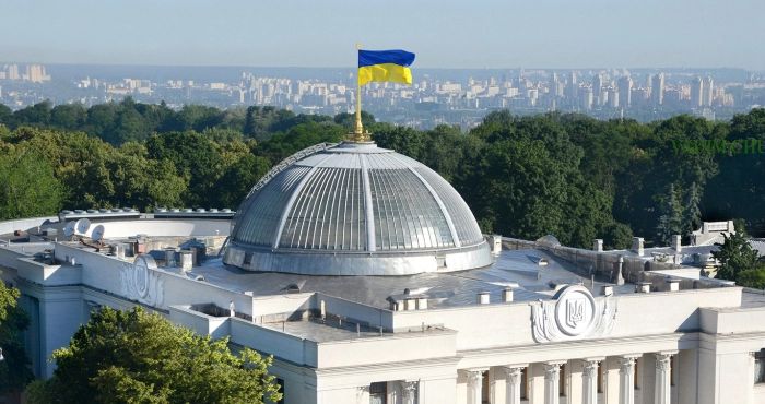 Какой сегодня, 7 декабря, праздник: Всемирный день украинского платка и местного самоуправления 3