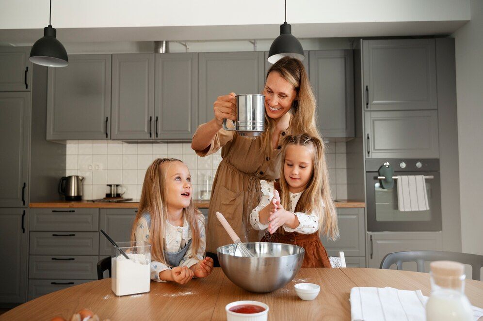 Домашние еда более атмосферная Домашние еда более атмосферная