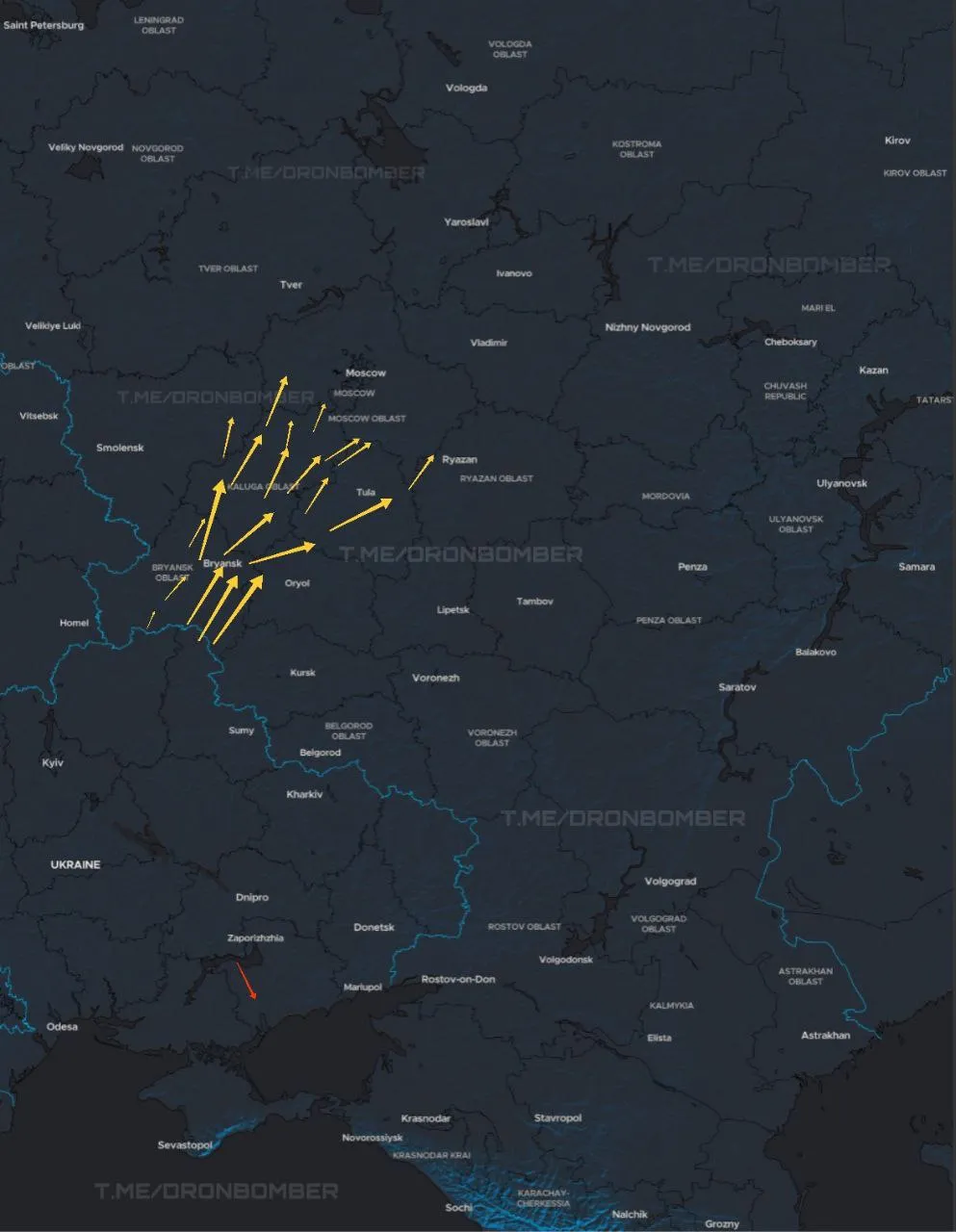 Червоні стрілки - дрони, жовті - аеростати. Ситуація станом на 12:00 24 листопада