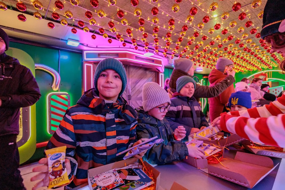 В Україну повертається зимовий тур «Доставка казки» — новий маршрут і нові міста 2