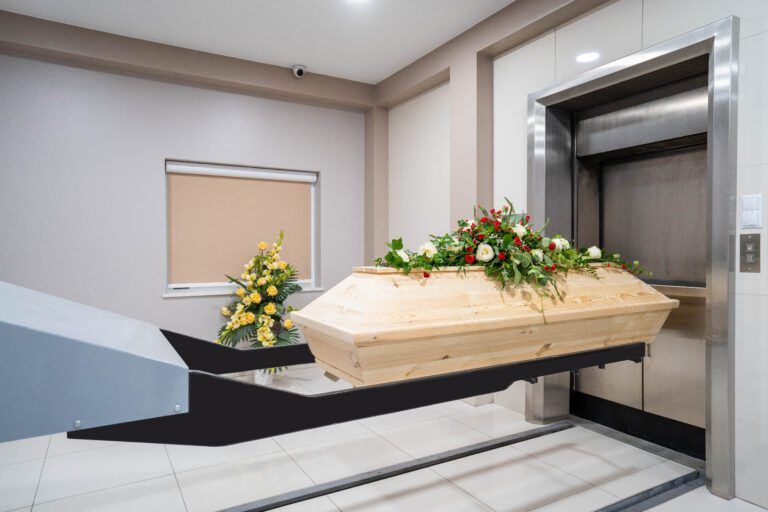 Женщина проснулась перед кремацией