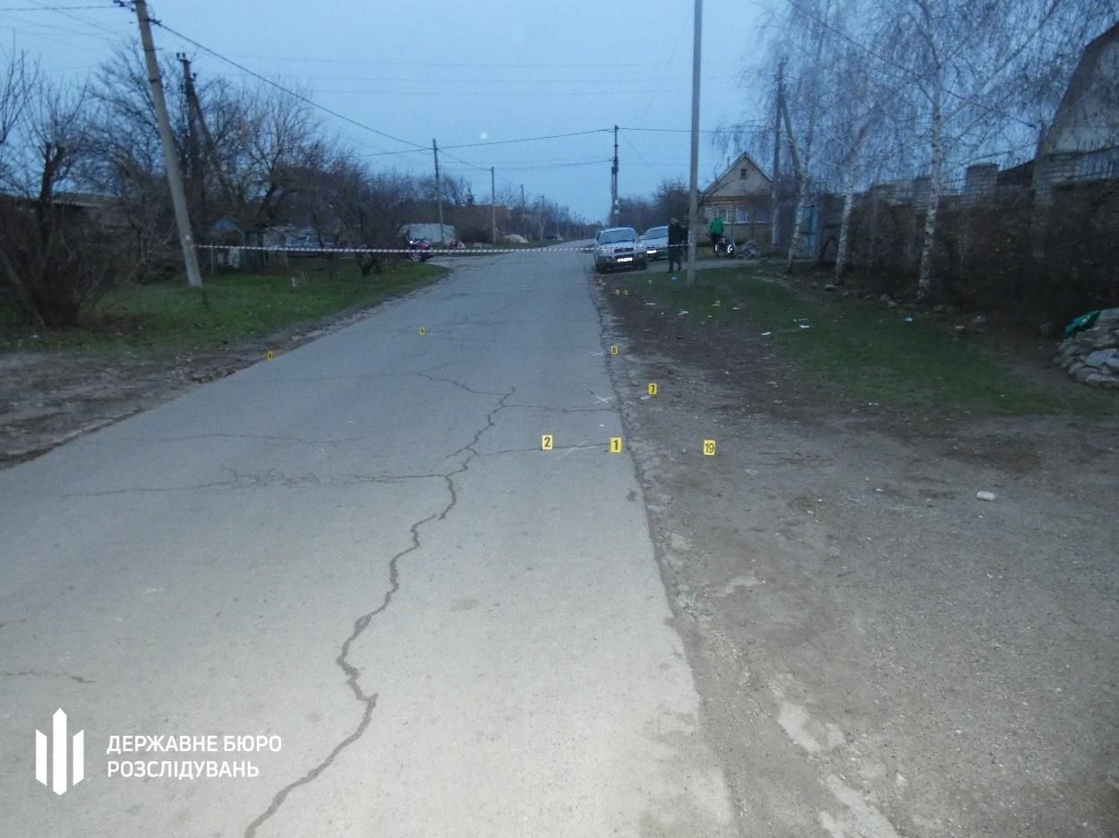 На Запоріжжі п'яний поліцейський стріляв у військових: троє поранених 2