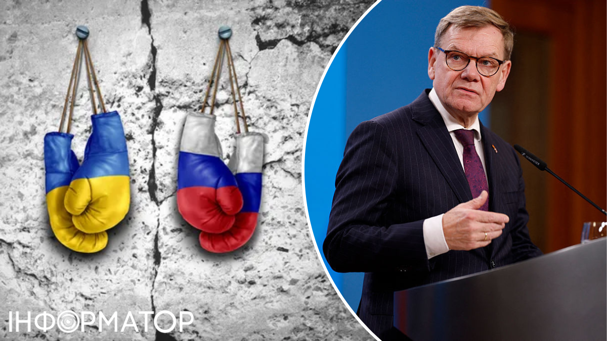 Йоганн Вадефуль, боксерські перчатки України та Росії