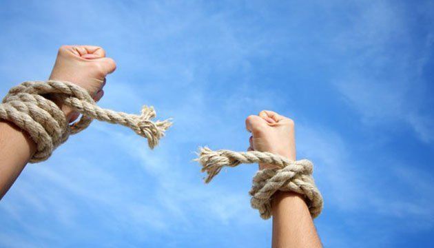 Свято набуло особливого значення в умовах війни Яке сьогодні, 10 грудня, свято: Всесвітній день футболу та прав людини 3