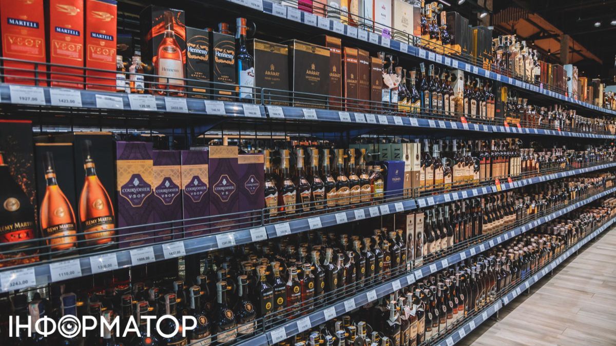 З 1 січня українські коньяк, херес, портвейн і шампанське зникнуть з полиць магазинів, ‒ ТПП