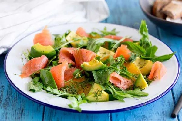 Салат соковитий та дієтичний Салат соковитий та дієтичний