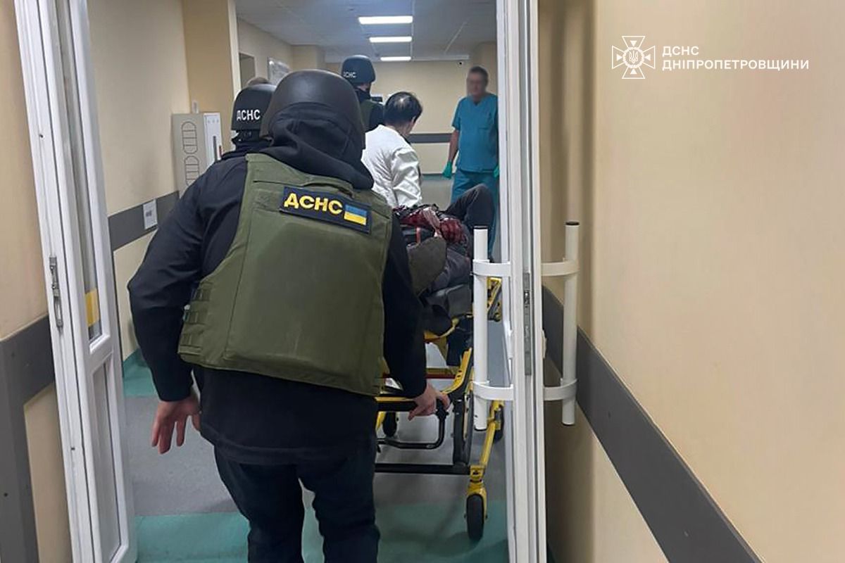 Обстрелы Днепропетровщины: из-за российских ударов ранены, вспыхнули пожары 4