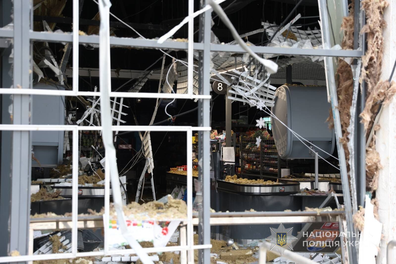 РФ среди дня ударило по Запорожью: уничтожен крупный супермаркет 2