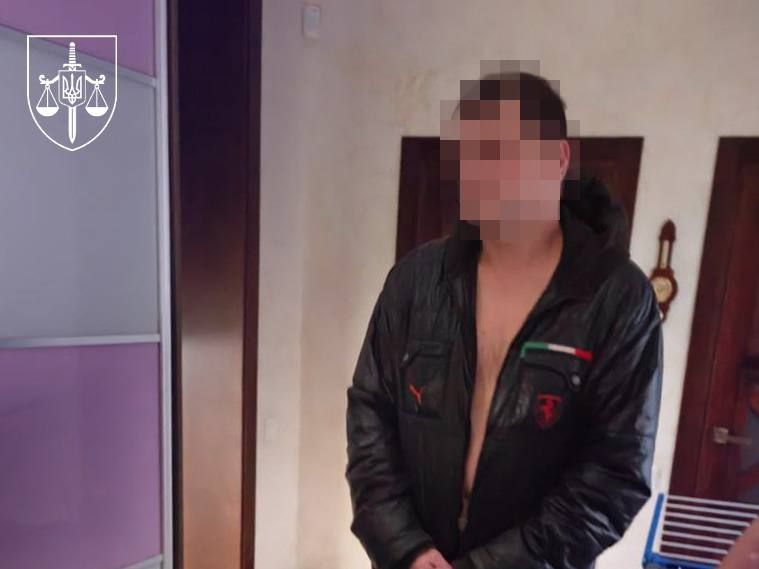 Понад пів мільярда на лівих фірмах: оборонні гроші намагалися відмити через конвертаційний центр - Офіс Генпрокурора 4