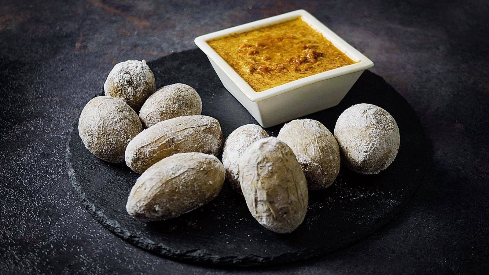 Для цієї страви краще взяти молоду картоплю Для цієї страви краще взяти молоду картоплю