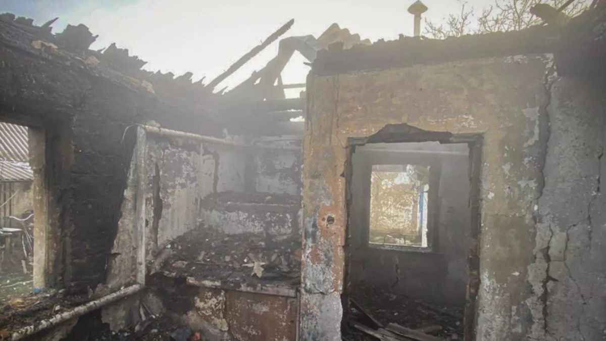 Власники зруйнованого житла можуть отримати у власність земельну ділянку - президент підписав закон