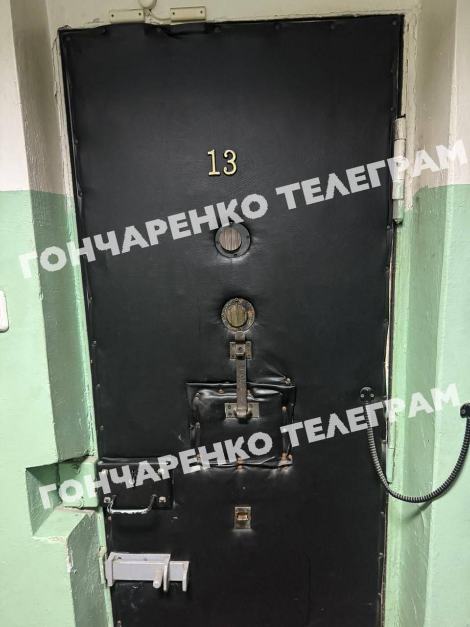 Коломийський - у камері №13, за обшитими дермантином дверима: Гончаренко відвідав найбагатшого в'язня країни 1
