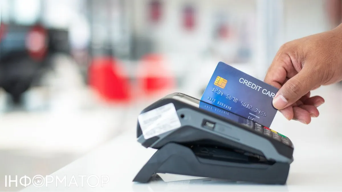 З 1 січня 2026 року платіжний термінал знадобиться навіть базарним торговцям