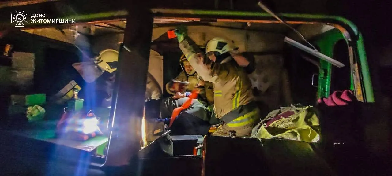 На Житомирщині через атаку дронів постраждали четверо працівників Укрзалізниці 1