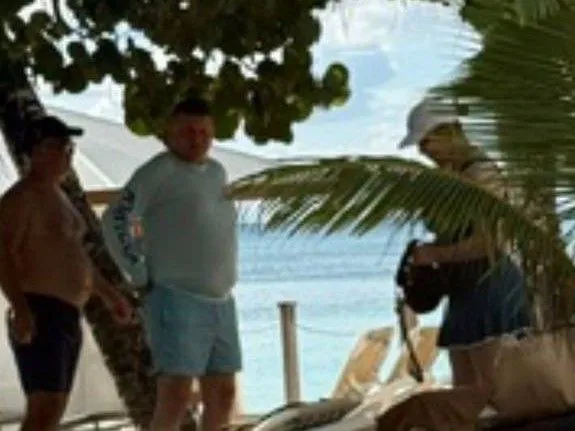 Безугла знайшла Залужного в Домінікані: святкує там Різдво 1