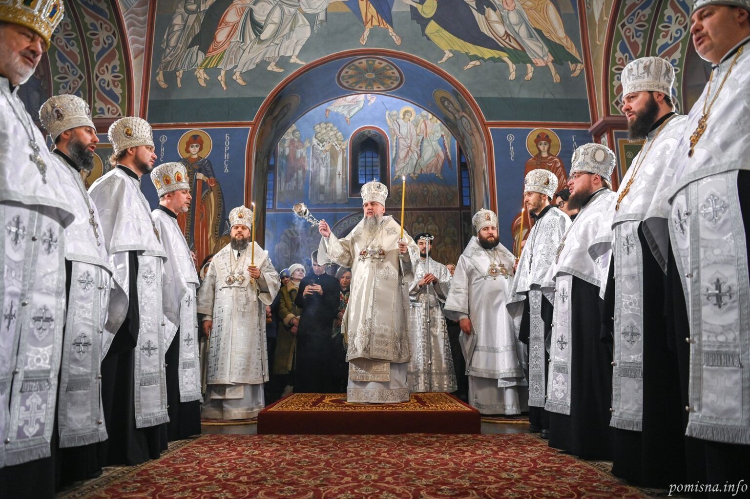 Всенічне бдіння напередодні свята Різдва Христового. Фото: pomisna.info