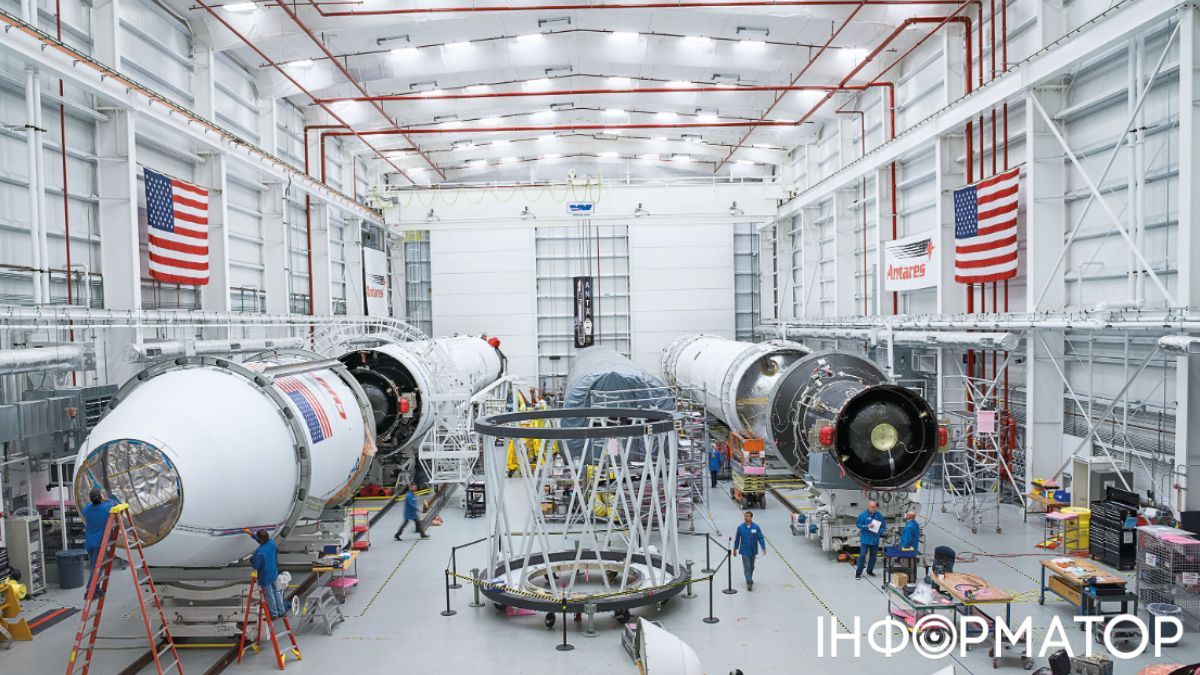 Китай запровадив санкції проти американських оборонних компаній через постачання зброї Тайваню - Reuters