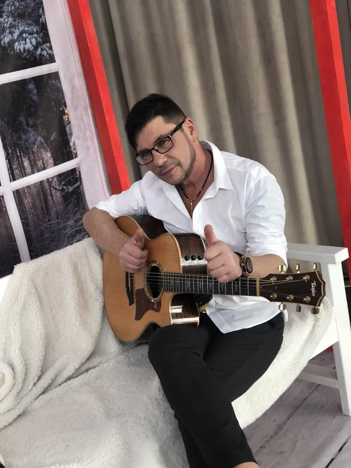 Зіркові втрати 2025 року: хто з українських знаменитостей помер у рік змії 4