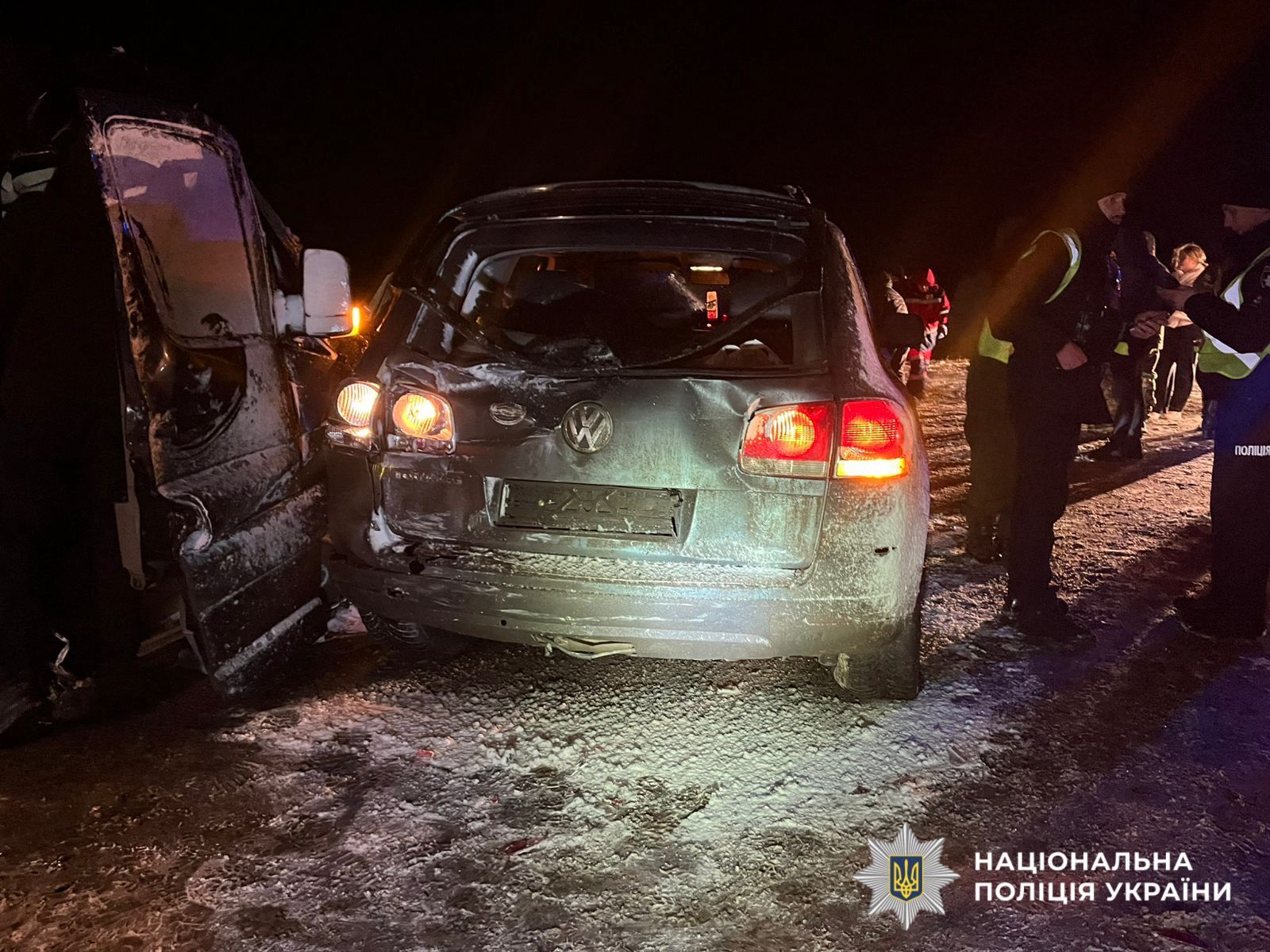 На трасі Київ-Харків зіткнулися три авто: є загиблий і поранені 1