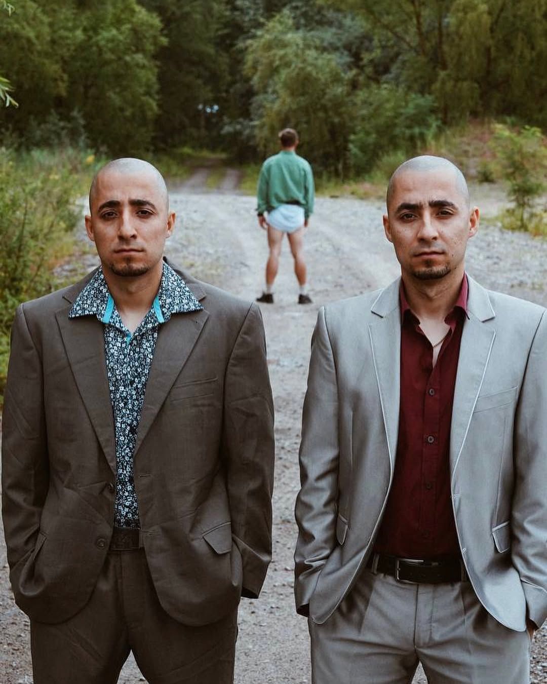 вибагливі райдери артистів виконуються лише у великих містах.