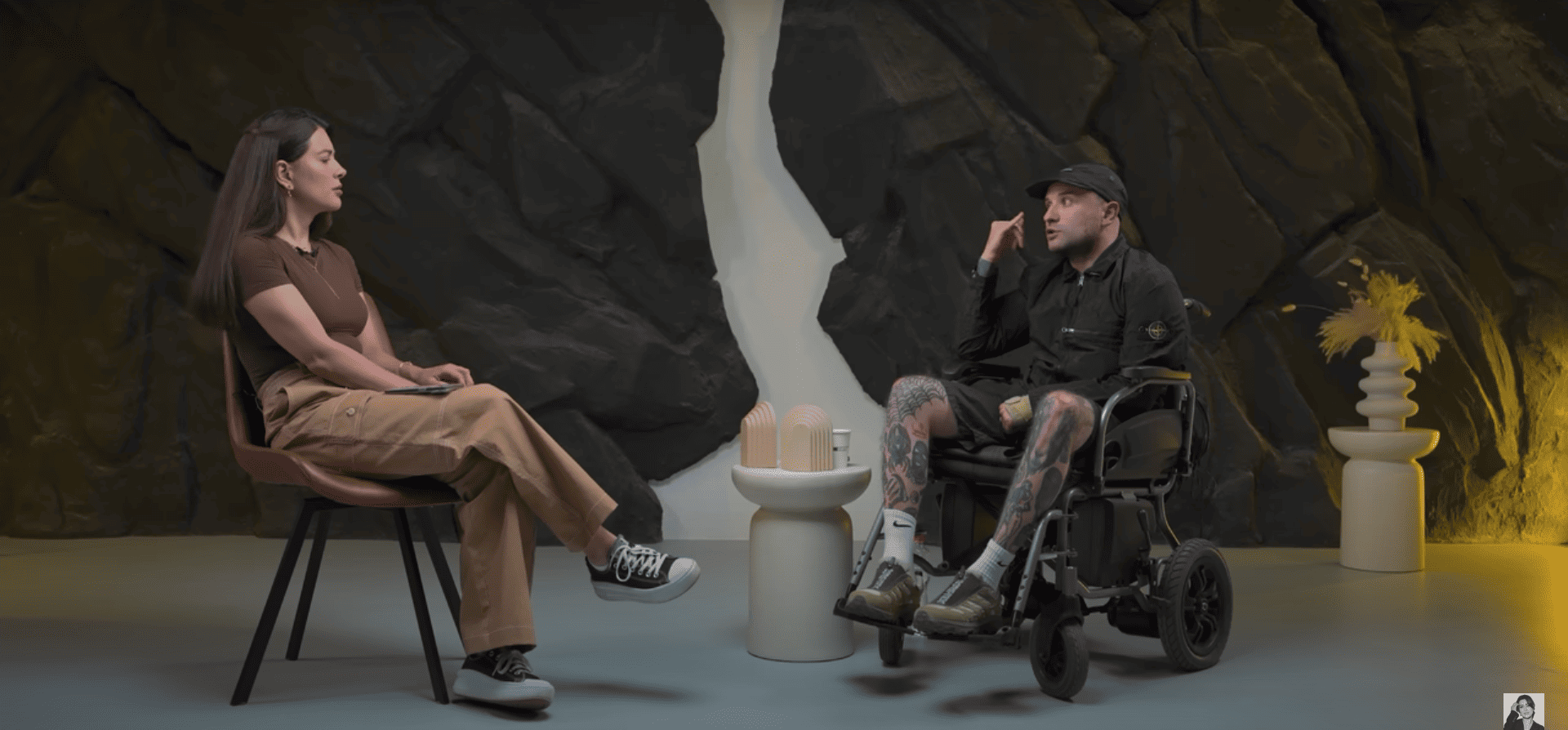 Рамина рассказала, как согласовывалось скандальное интервью с Виктором Розовым Рамина рассказала, как согласовывалось скандальное интервью с Виктором Розовым