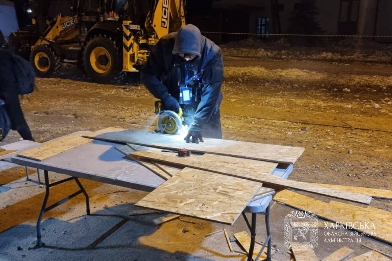 У Харкові під завалами будинку знайшли загиблу: рятувально-пошукова операція триває 1