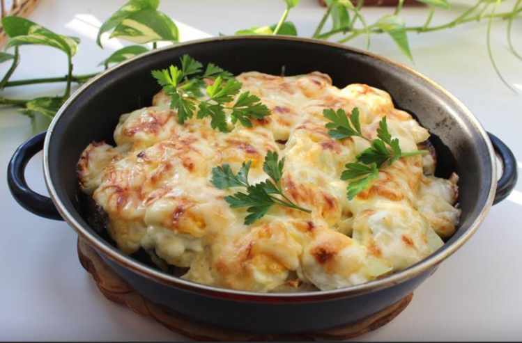 Рыба получается нежной и сочной