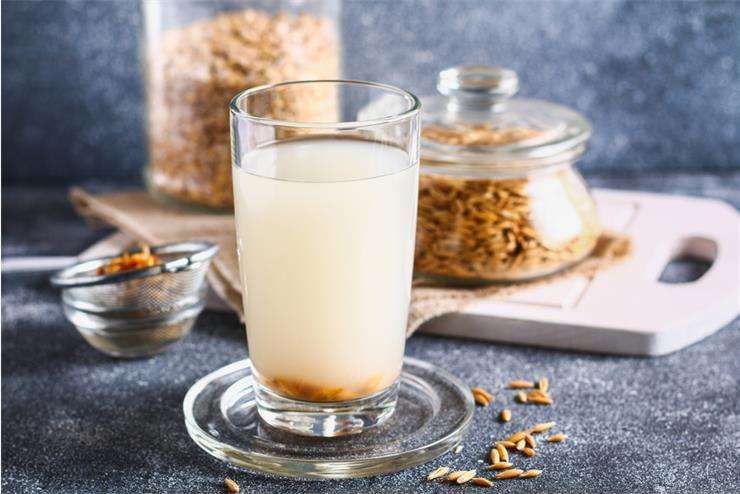 Напій не чудодійний, хоча і певна користь від нього є Напій з вівсянки порівняли з Оземпіком: чи справді ефект однаковий 1