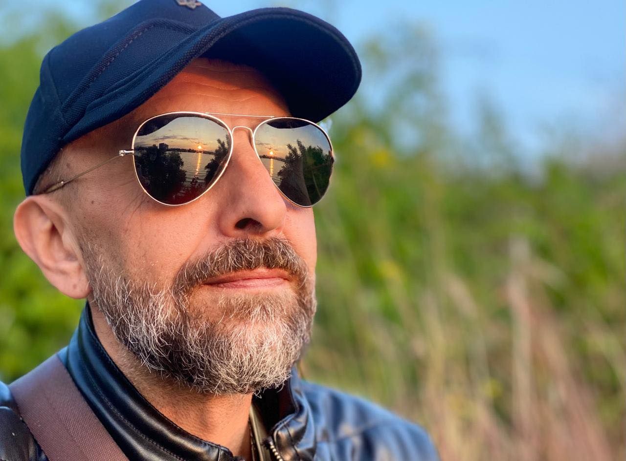 Не повернувся з пробіжки: дружина відомого українського журналіста Дениса Безлюдька повідомила про його раптову смерть 2