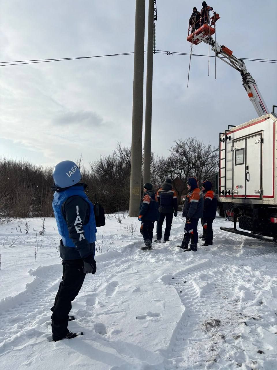 На ЗАЕС - припинення вогню: почався ремонт пошкодженої ЛЕП Феросплавна-1 1