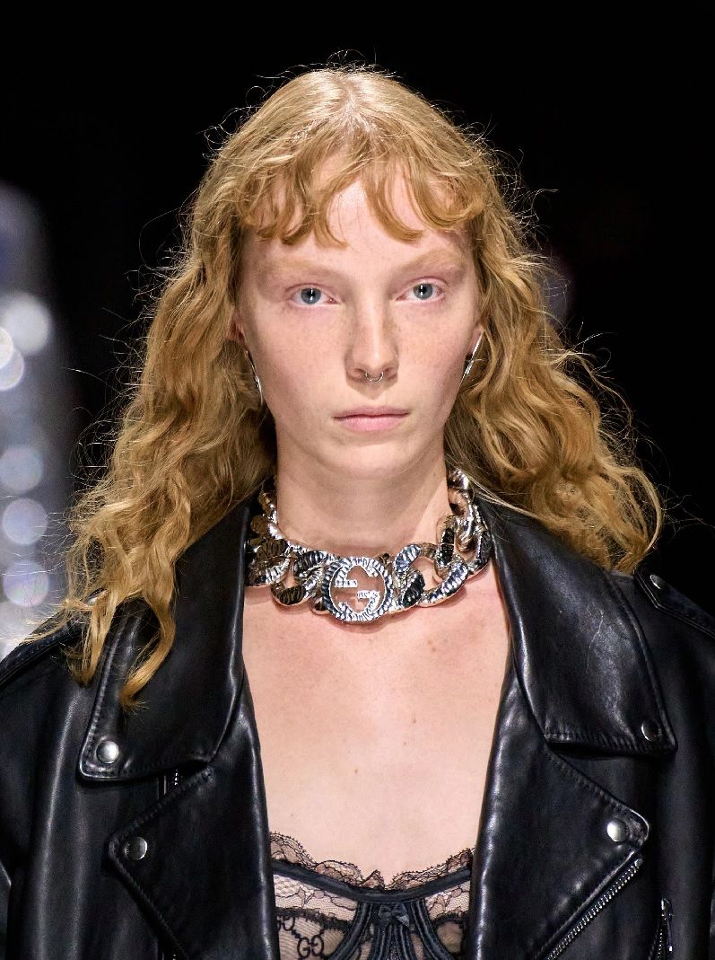 Забудьте про скромність: які прикраси носитимуть у 2026 році 1